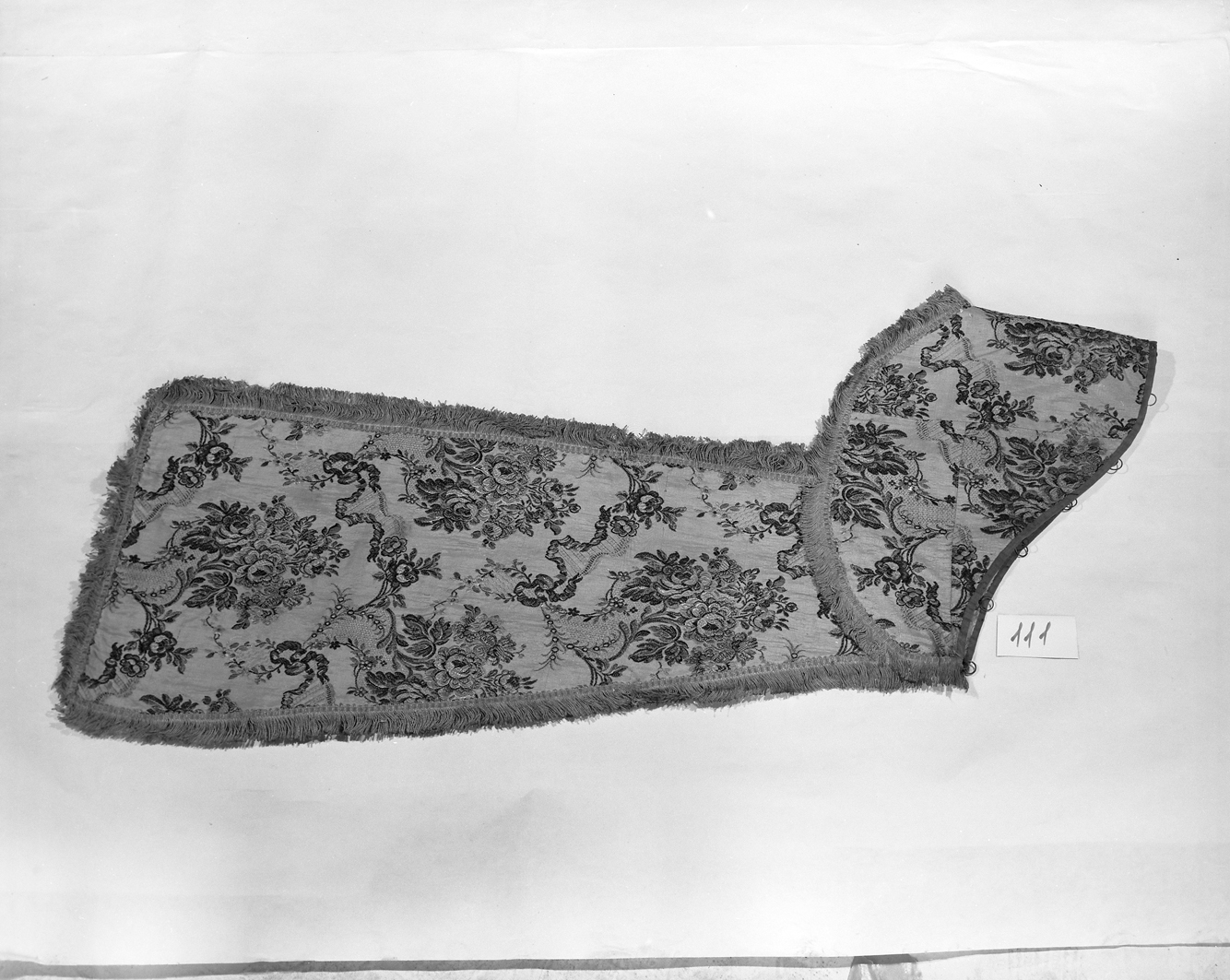 conopeo di tabernacolo, frammento - manifattura italiana (ultimo quarto sec. XIX)