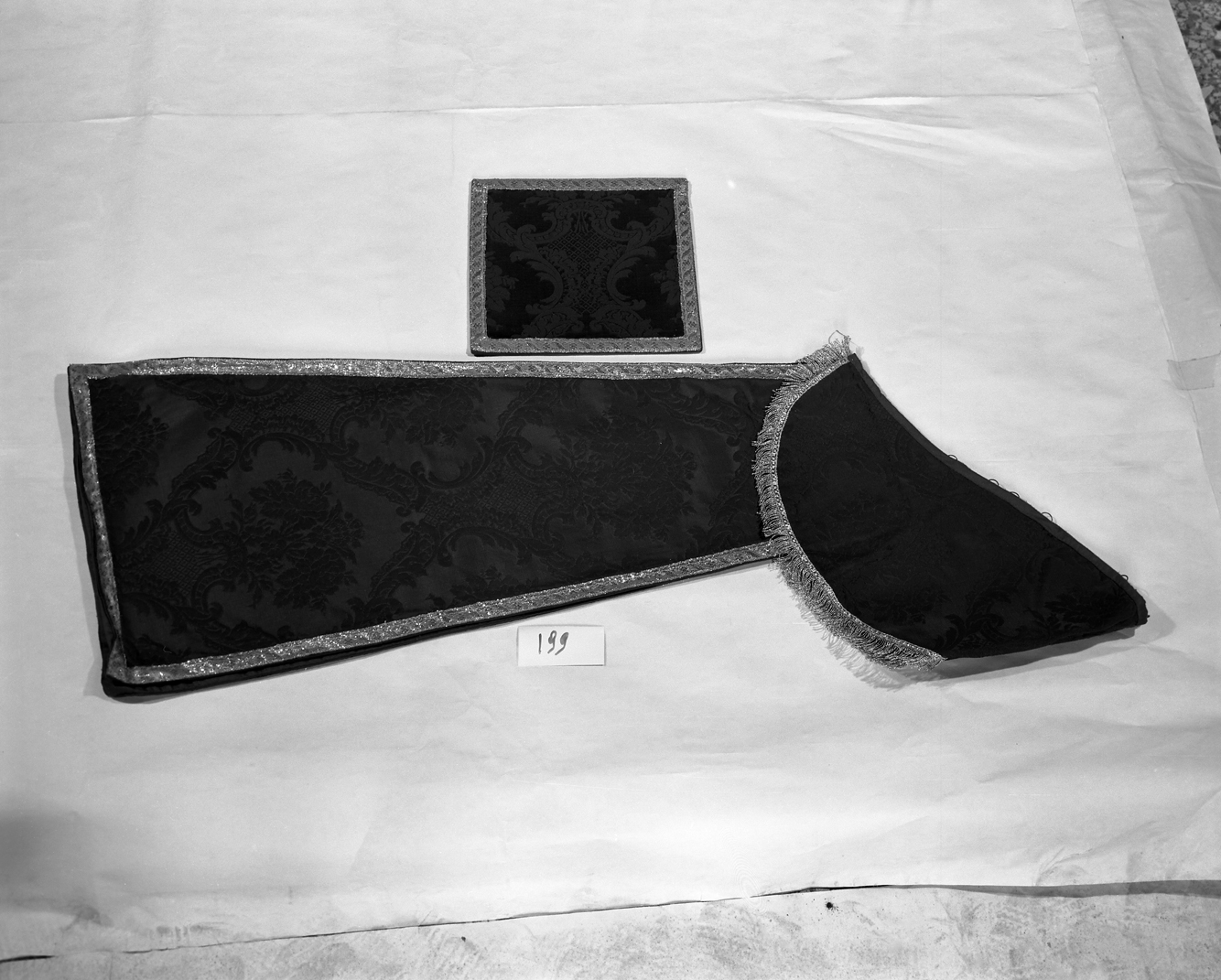 paramento liturgico, insieme - manifattura italiana (seconda metà sec. XIX)