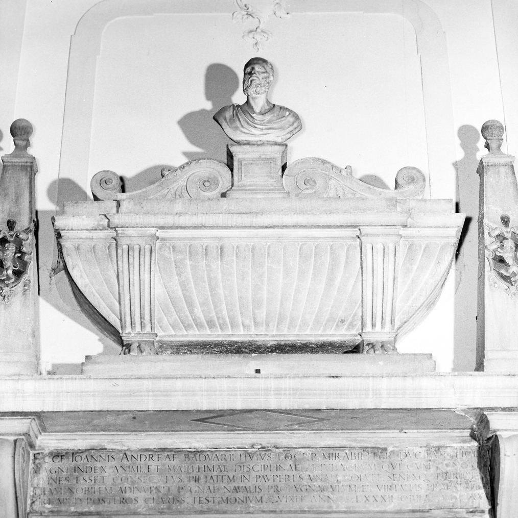 urna cineraria - ambito veneziano (sec. XVI)