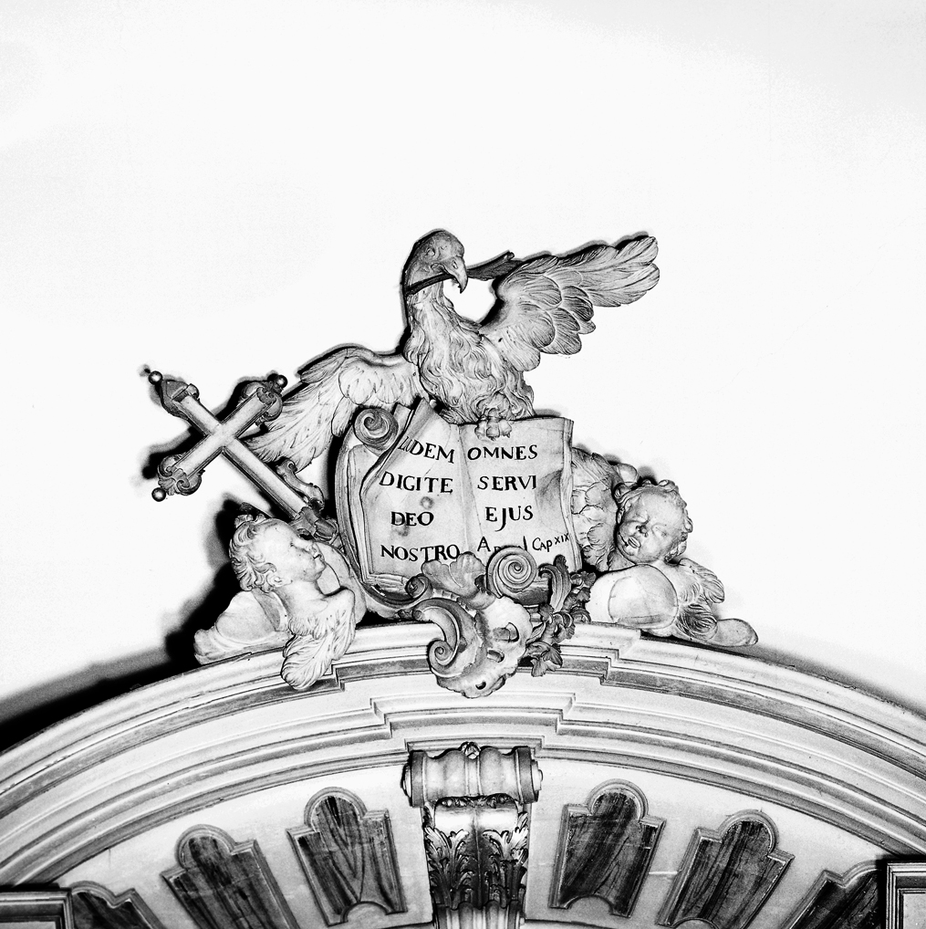 aquila/ cherubini/ croce (scultura) - bottega veneta (sec. XVIII)