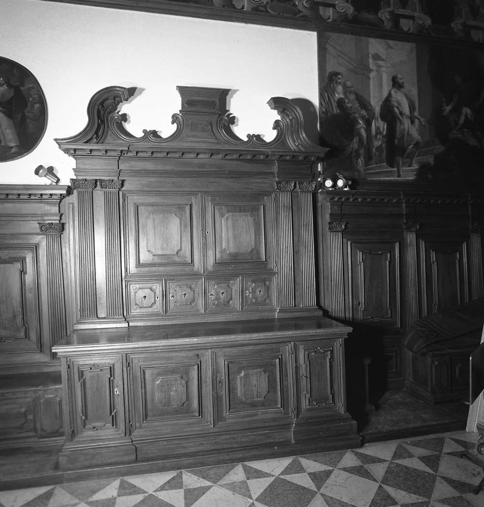 mobile da sacrestia - bottega veneziana (sec. XVIII)