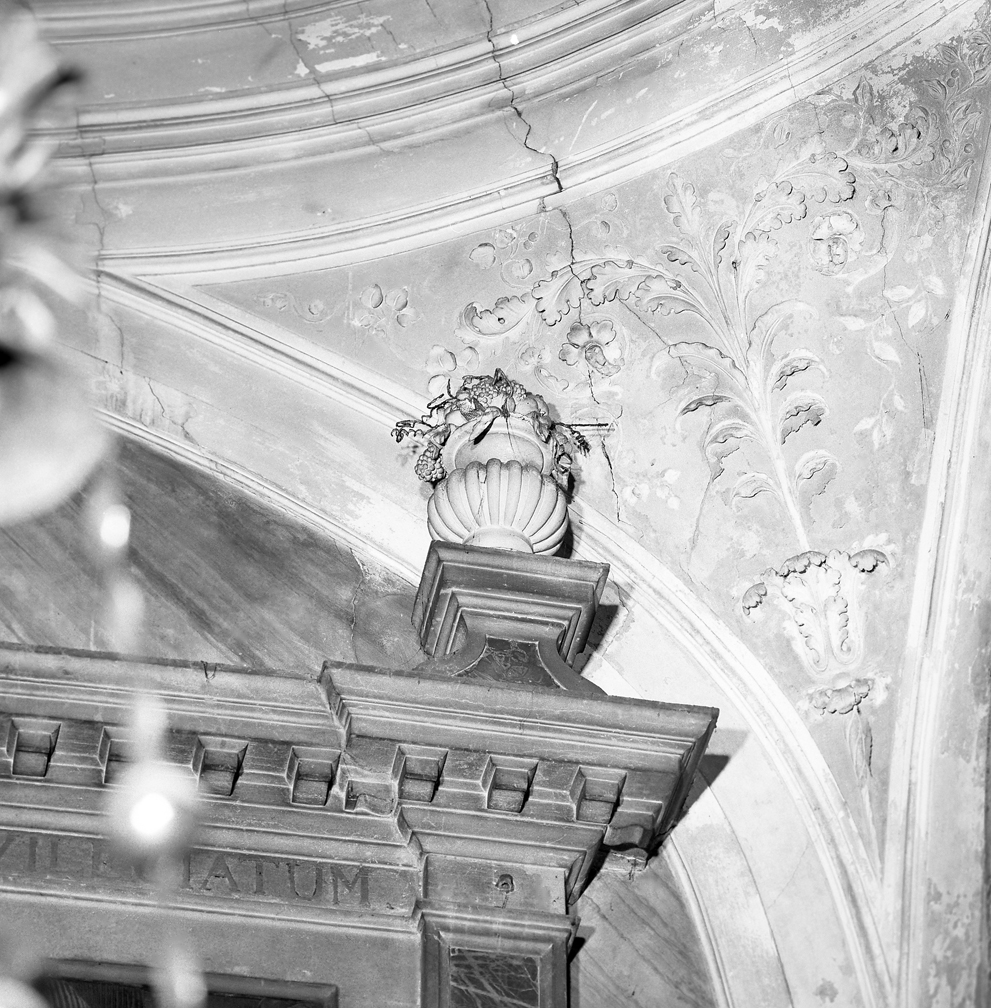 vaso con fiori (scultura) - bottega veneta (sec. XVII)