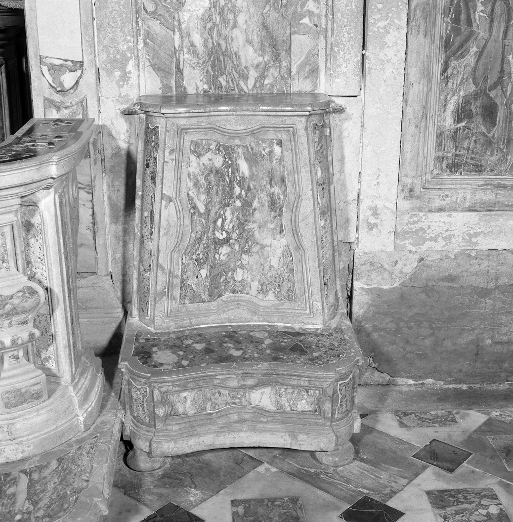 inginocchiatoio - bottega veneziana (sec. XVIII)