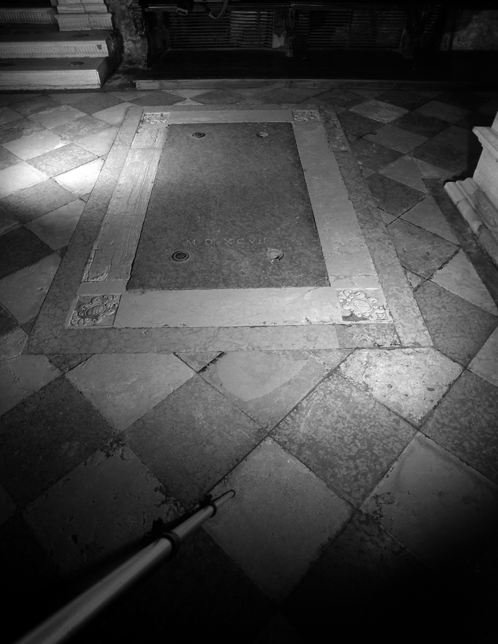 lastra tombale - ambito veneto (sec. XVI)