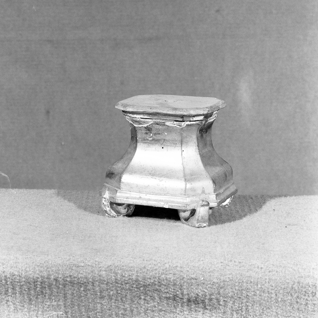 basamento - ambito veneto (fine/inizio secc. XIX/ XX)