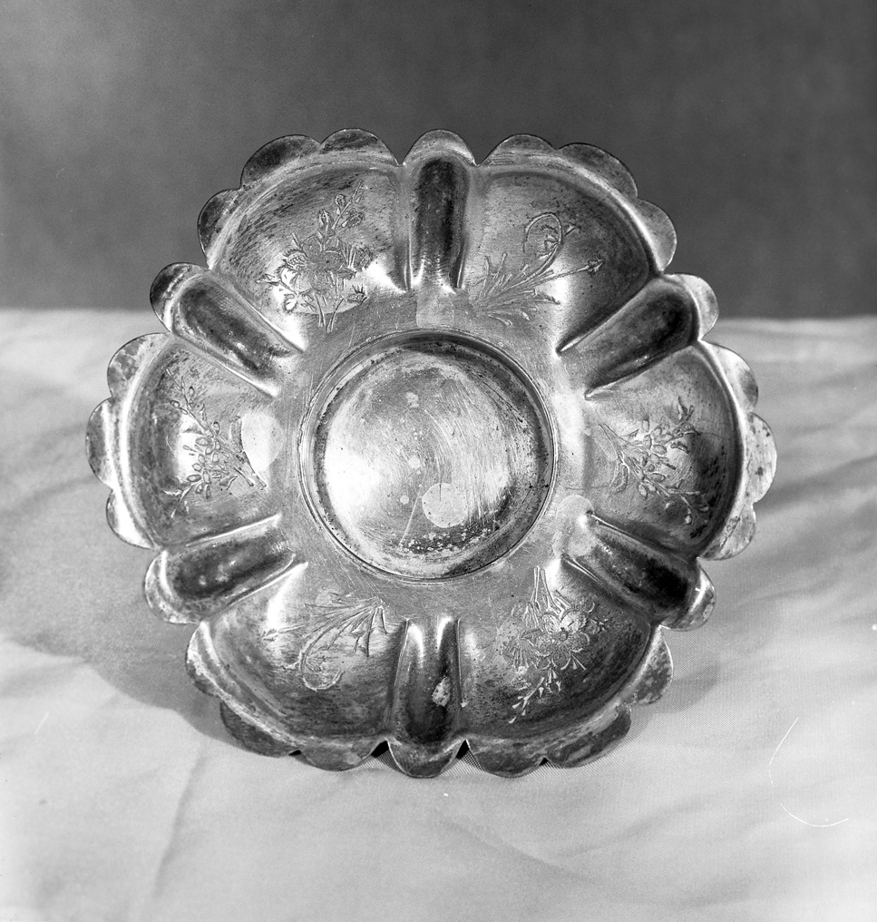 piattino - ambito veneto (seconda metà sec. XIX)