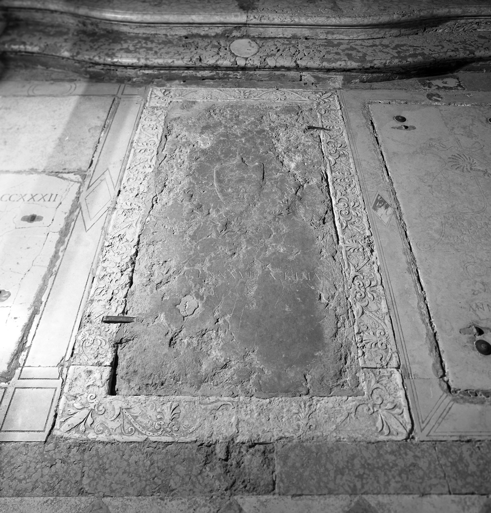 lastra tombale - ambito veneto (sec. XV)