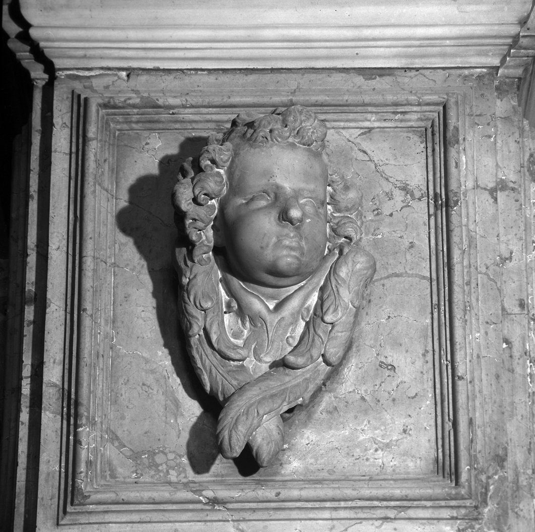testa alata (rilievo, elemento d'insieme) di Tremignon Alessandro, Merengo Arrigo (ultimo quarto sec. XVII)