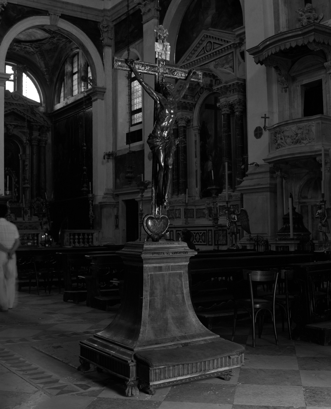 base per croce, elemento d'insieme - ambito veneto (primo quarto sec. XVIII)