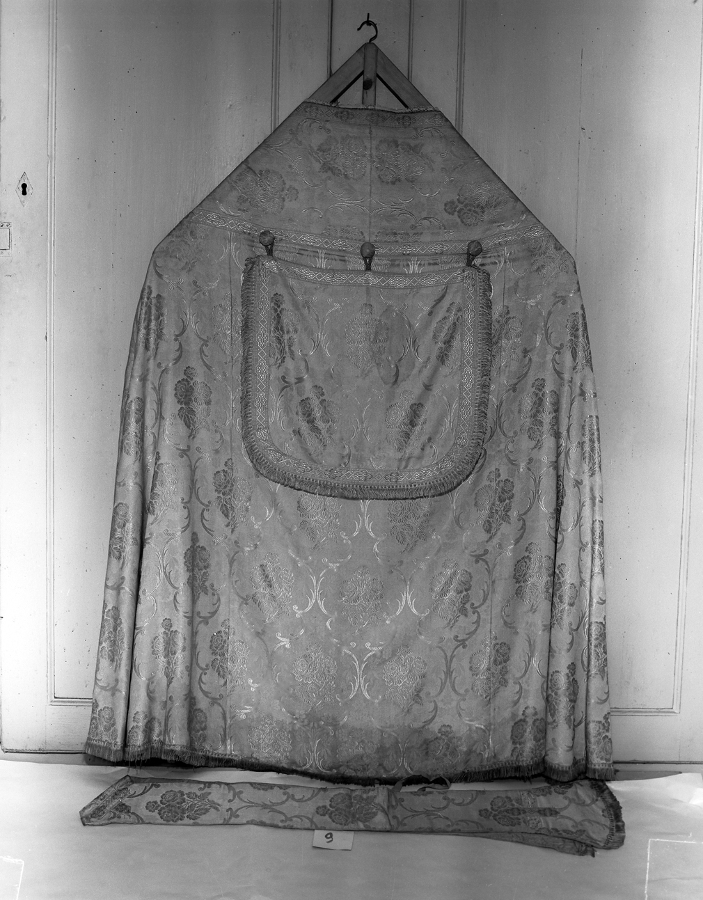 paramento liturgico, insieme - manifattura italiana (seconda metà sec. XIX)