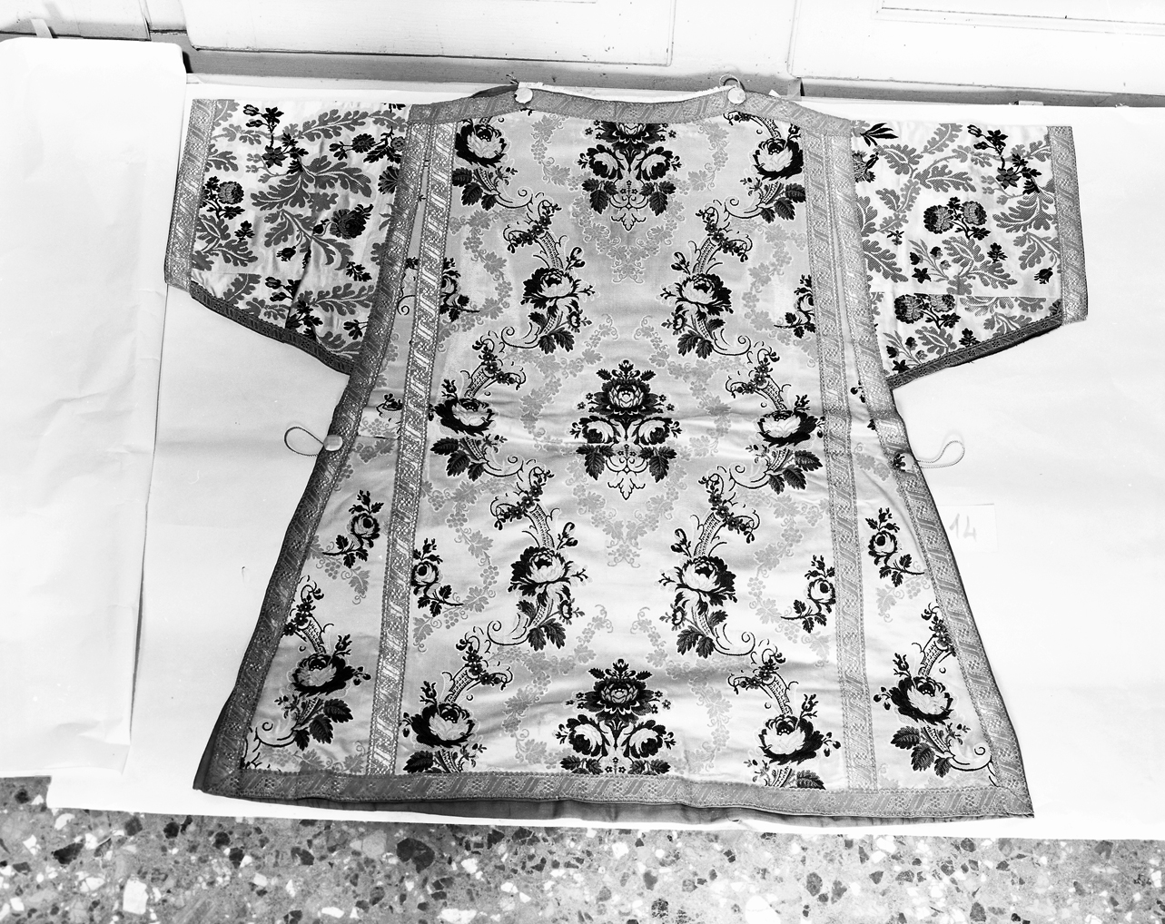 paramento liturgico, insieme - manifattura italiana (prima metà sec. XIX)