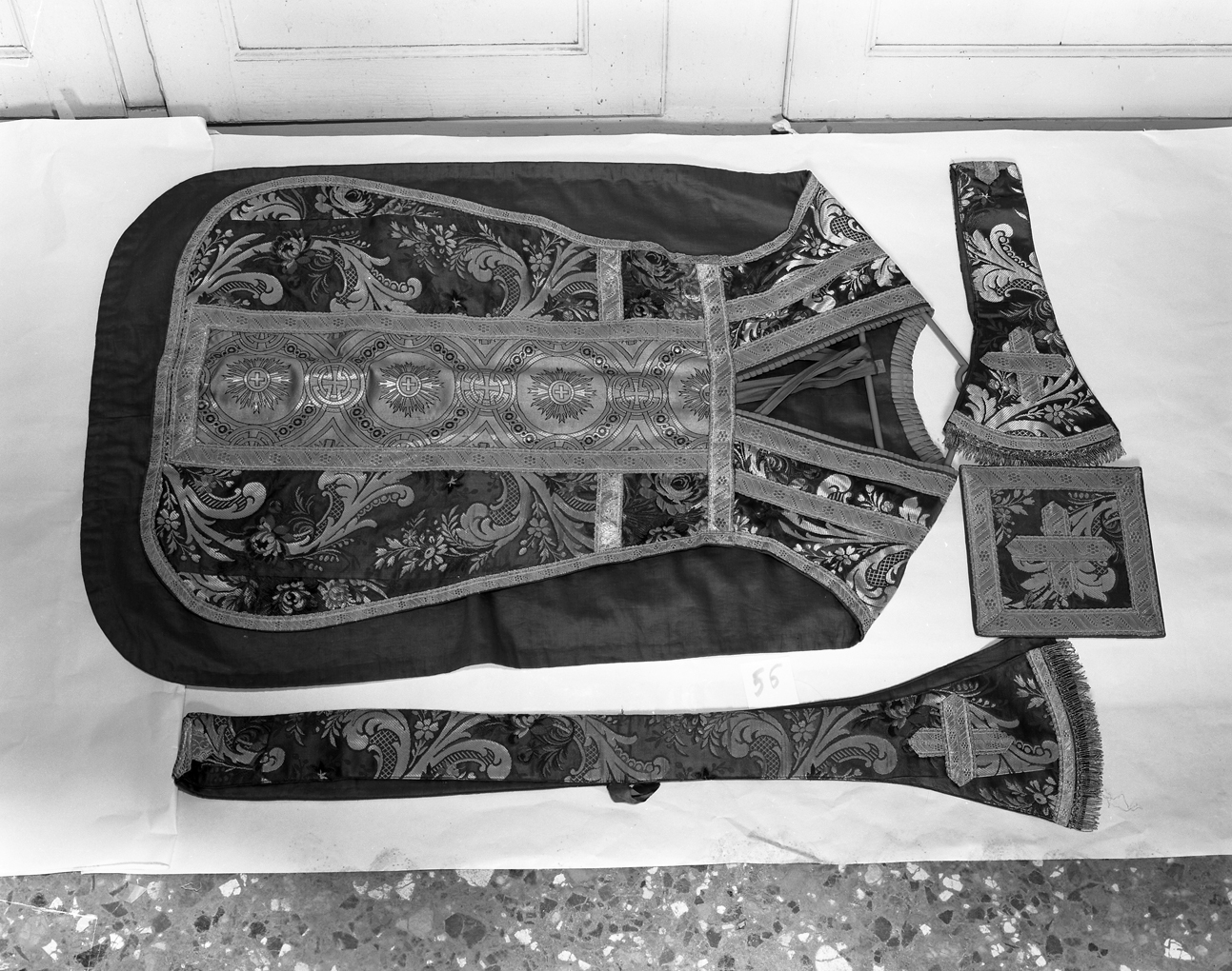 paramento liturgico, insieme - manifattura italiana (fine/inizio secc. XIX/ XX)