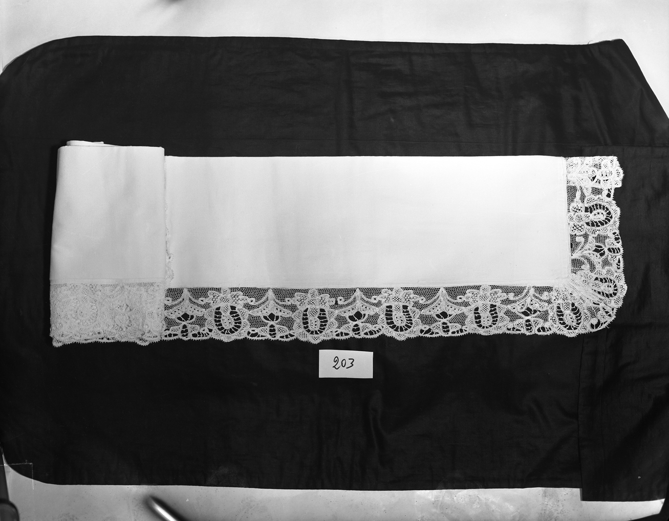 merletto - manifattura buranese (prima metà sec. XVIII)