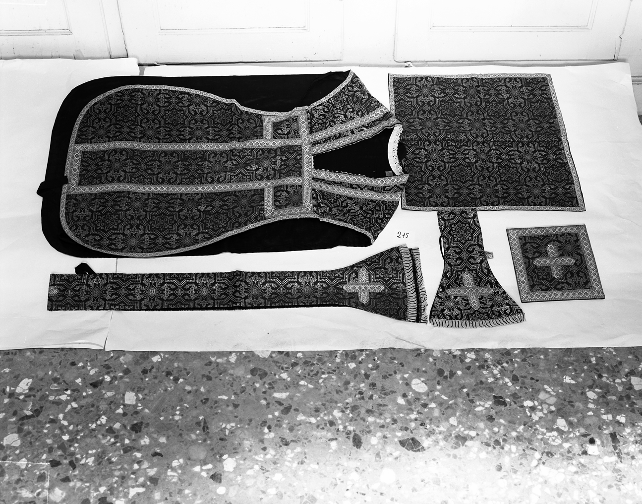 paramento liturgico, insieme - manifattura italiana (fine/inizio secc. XIX/ XX)