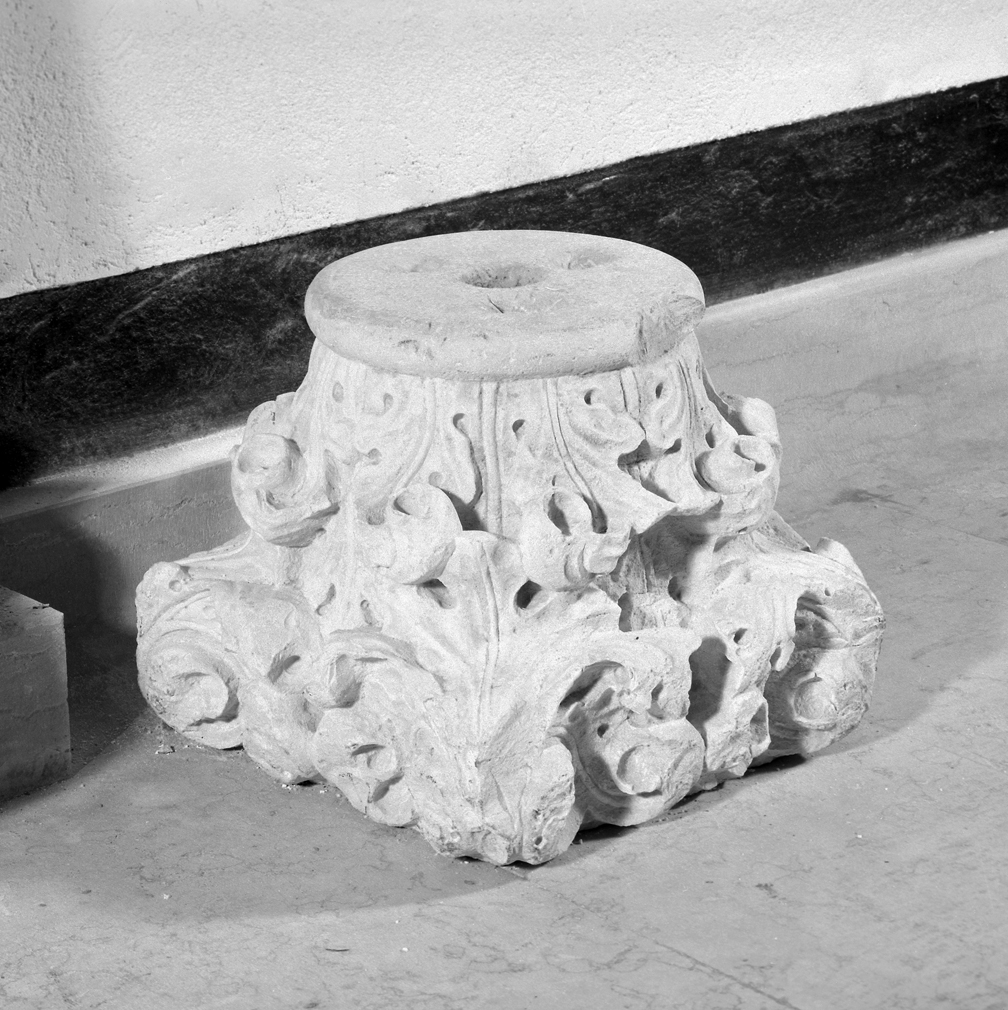 capitello - ambito veneziano (sec. XV)