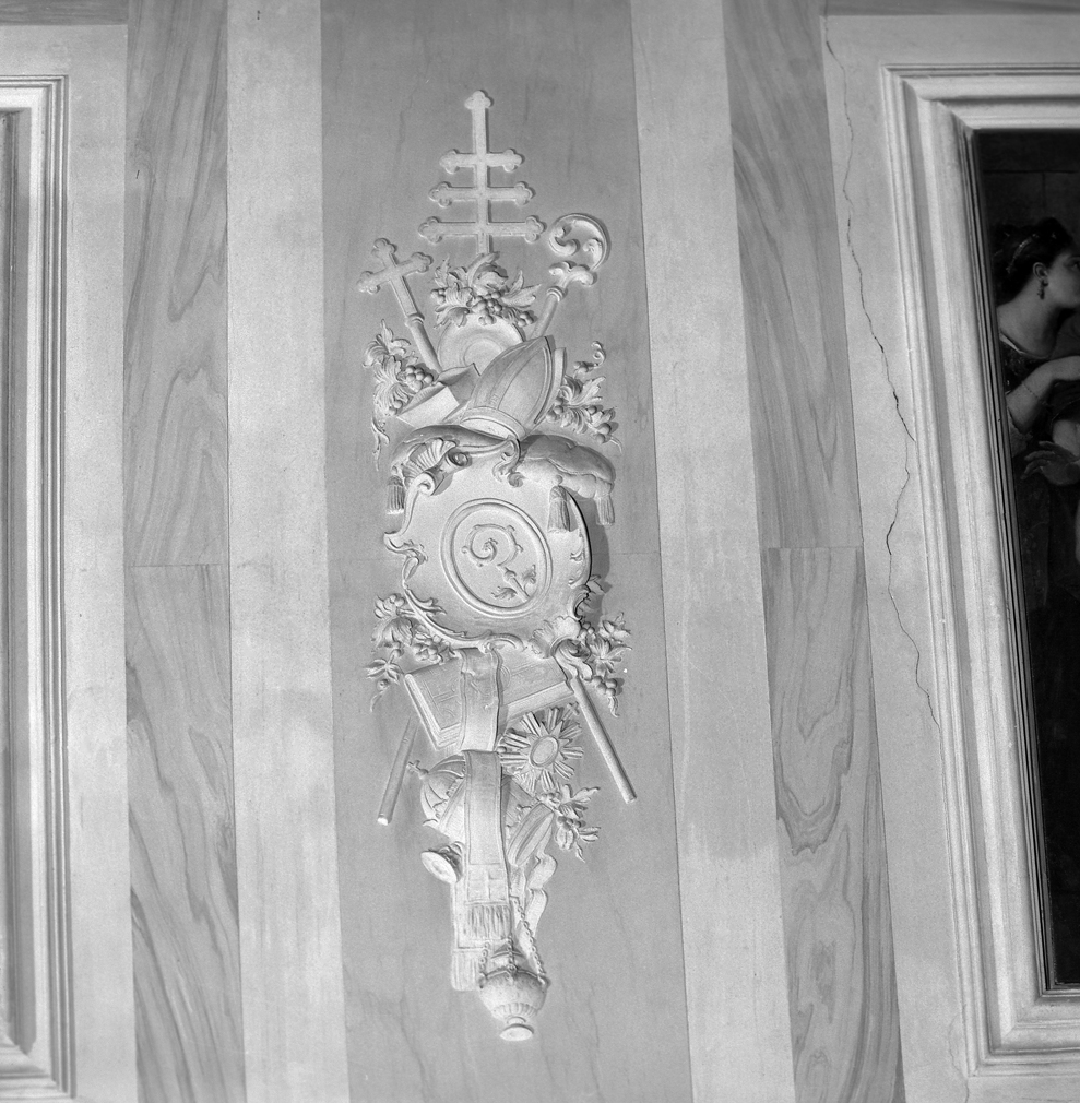 motivi decorativi (decorazione plastica) di Re Francesco (sec. XVIII)