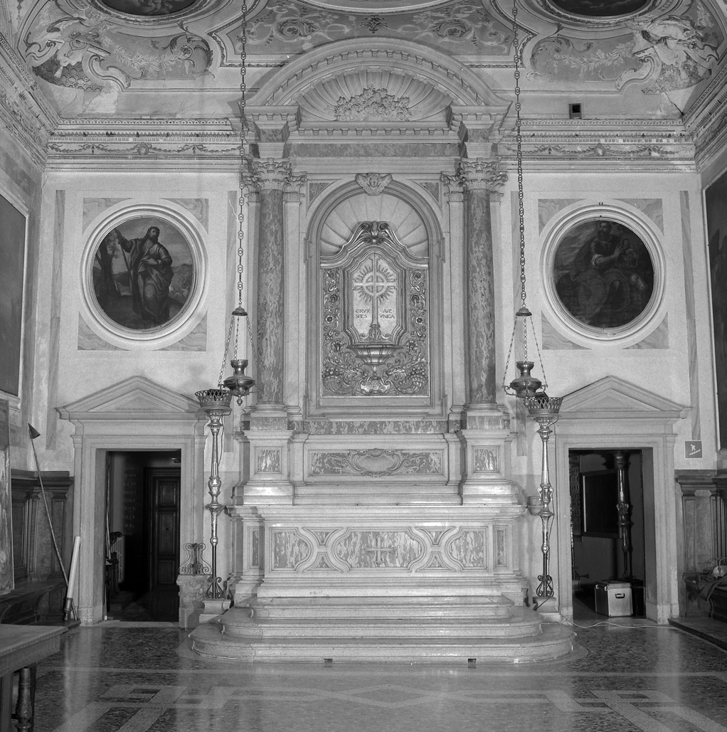 altare, insieme di Francesco detto Calalo (sec. XVIII)