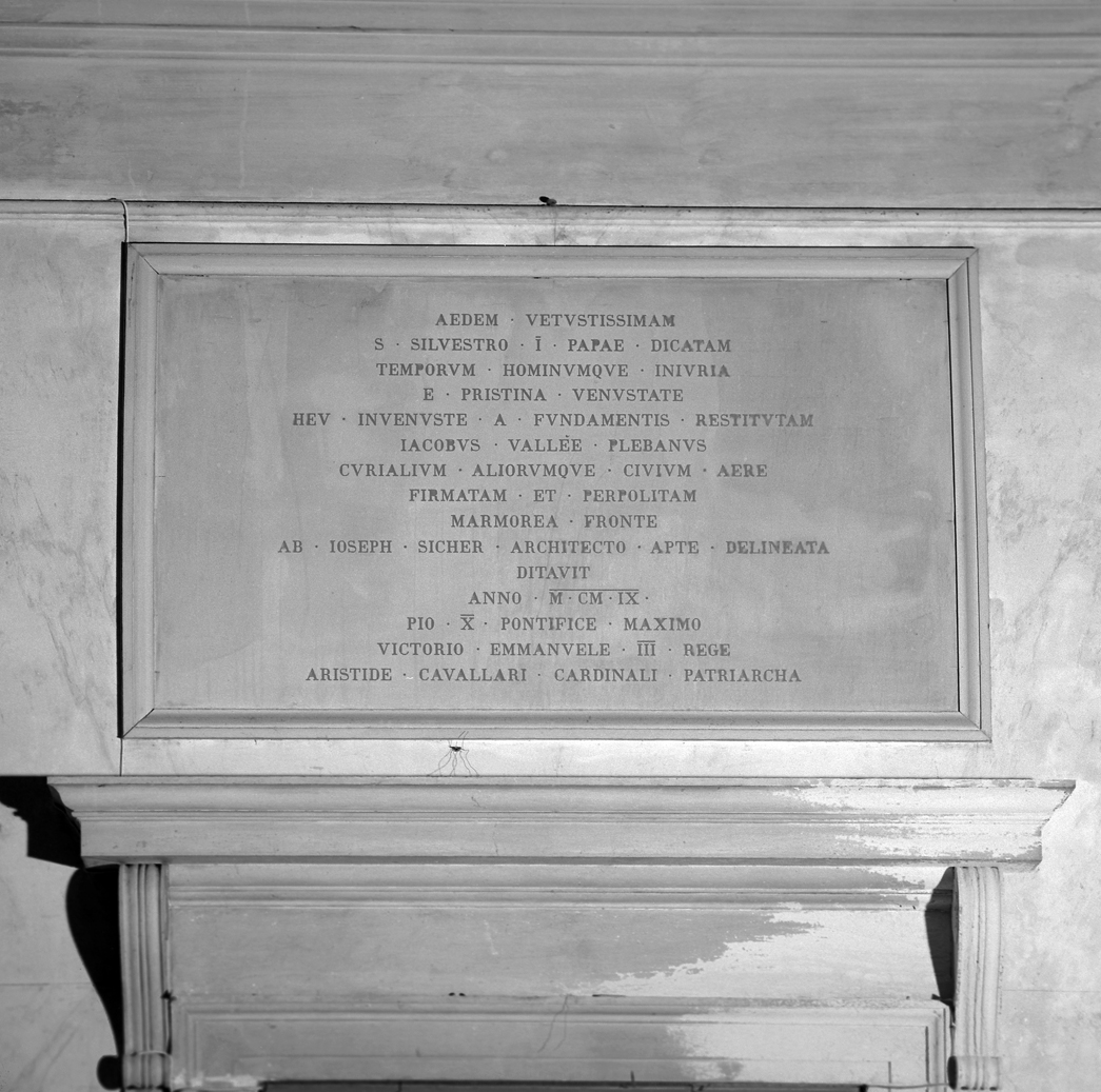 lapide commemorativa - ambito veneziano (sec. XX)