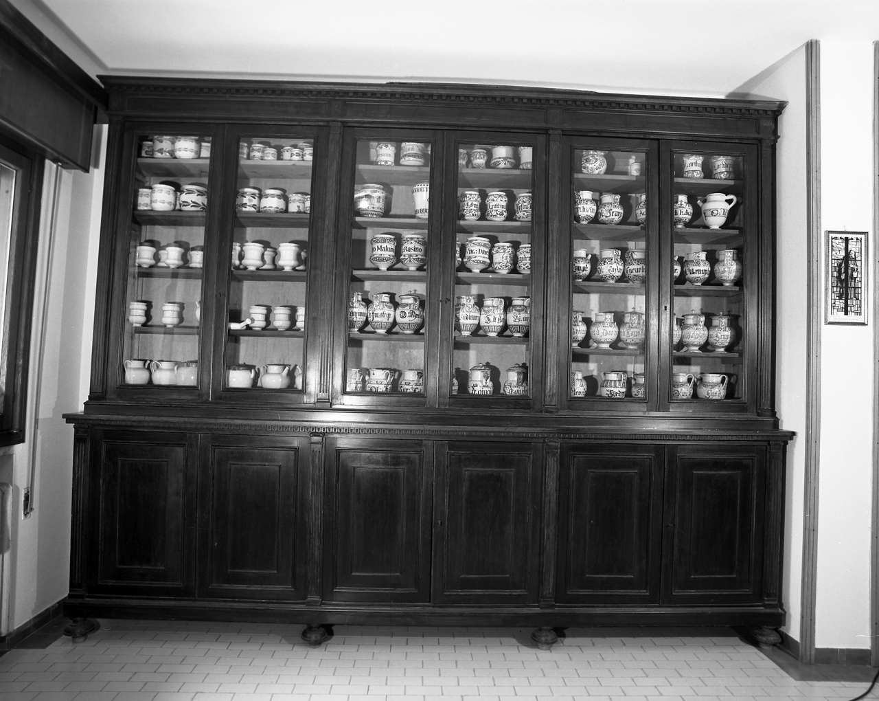 armadio - ambito veneto (fine/inizio secc. XIX/ XX)