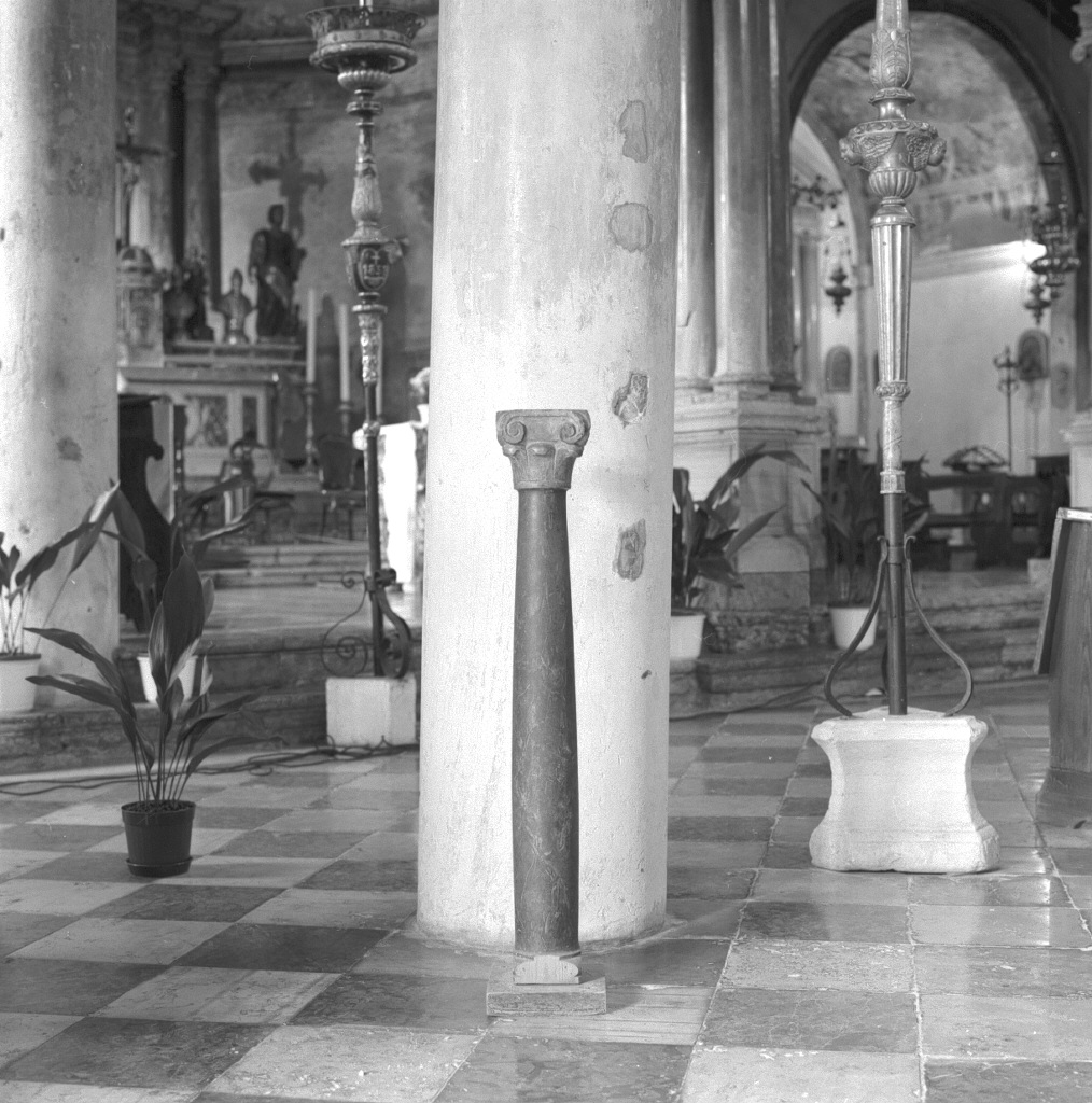 colonnina portavaso - ambito veneto (fine/inizio secc. XVIII/ XIX)