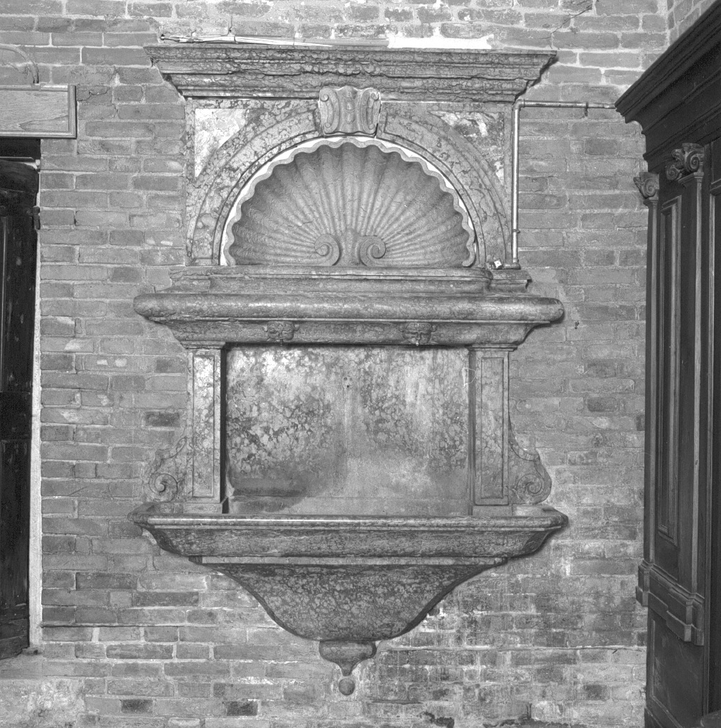 lavabo da sacrestia - ambito veneto (sec. XVI)