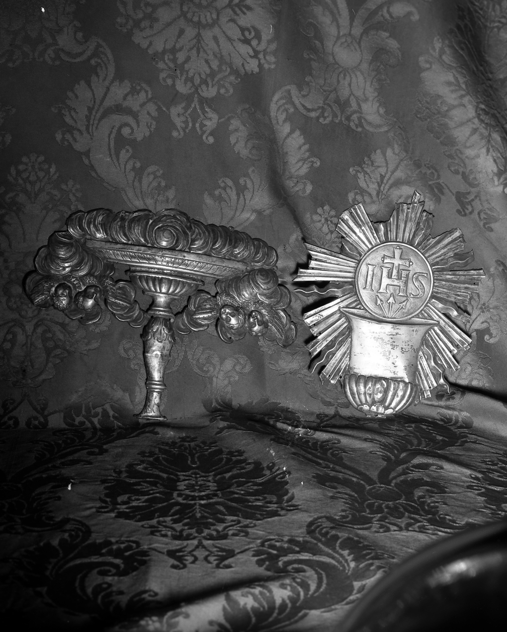 emblema di confraternita - bottega veneta (sec. XVIII)