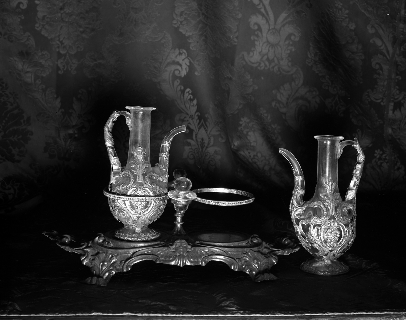 servizio di ampolline, insieme - bottega veneziana (sec. XVIII)