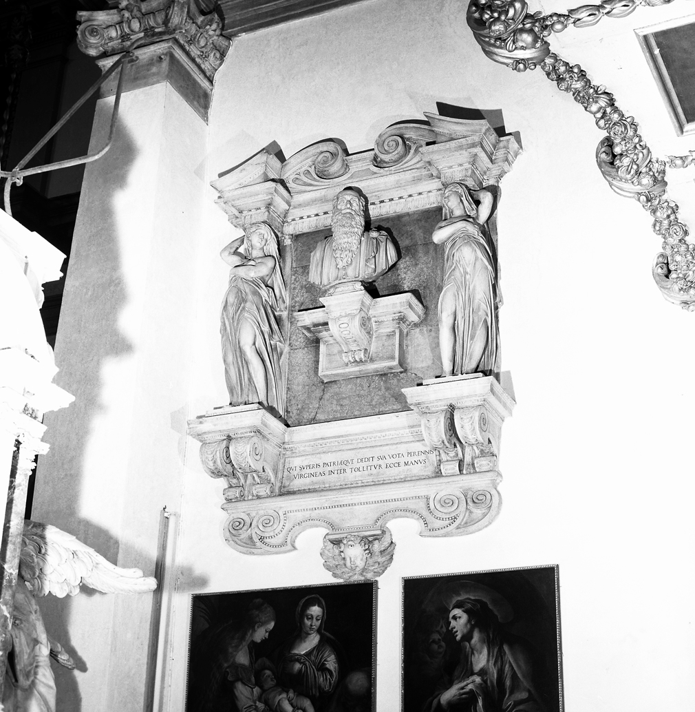 monumento di Vittoria Alessandro (seconda metà sec. XVI)
