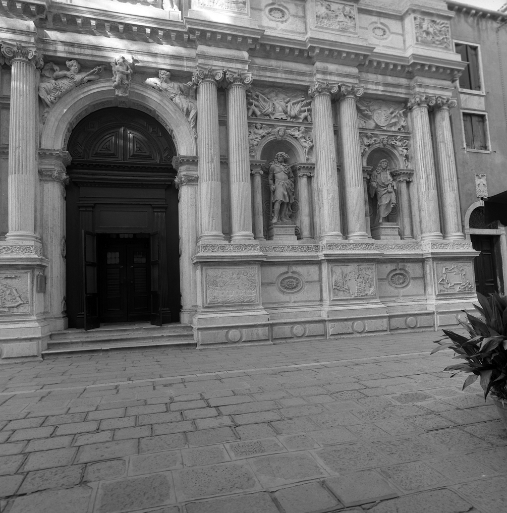 decorazione plastica, elemento d'insieme di Sardi Giuseppe (sec. XVII)