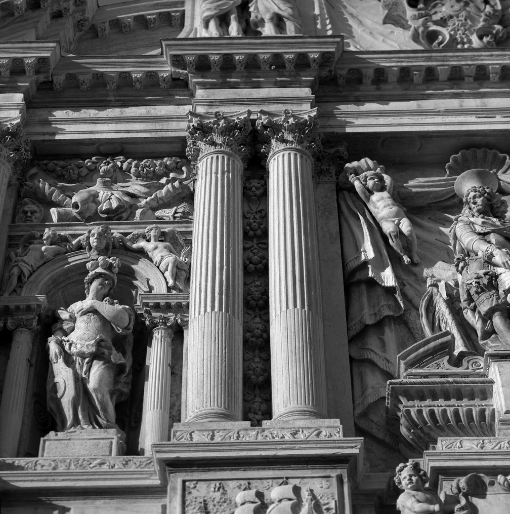 colonna corinzia, elemento d'insieme di Sardi Giuseppe (sec. XVII)