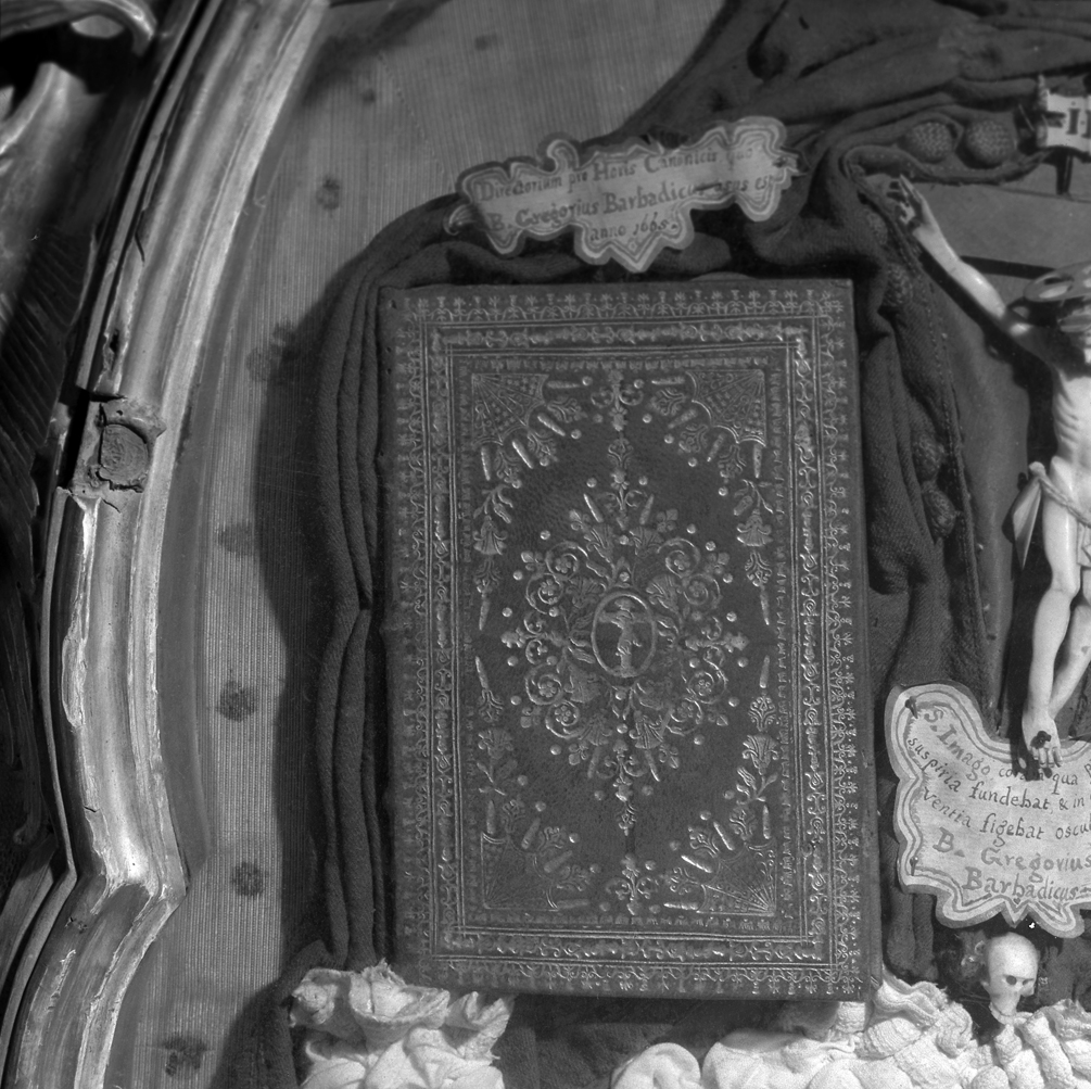libretto, elemento d'insieme - ambito veneto (sec. XVII)