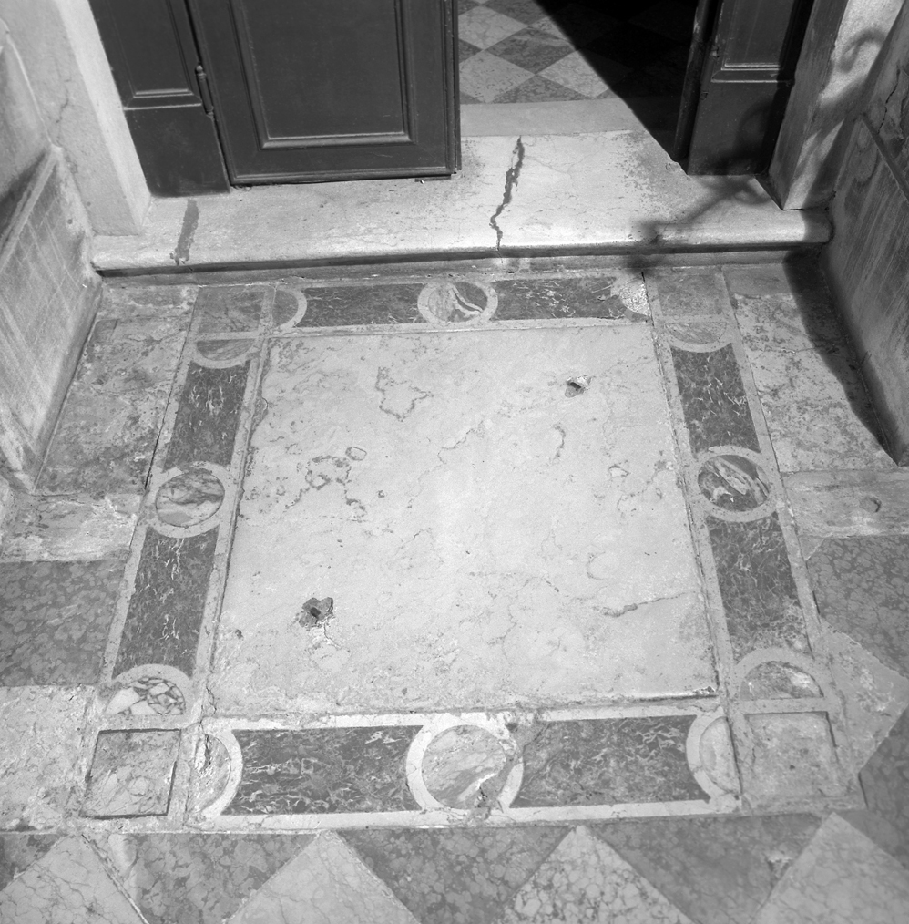 lapide tombale - ambito veneziano (seconda metà sec. XVII)