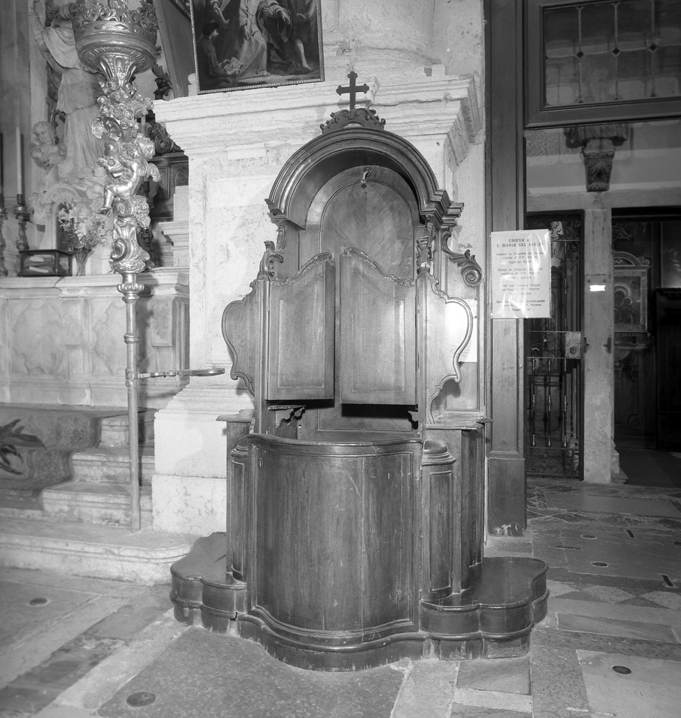 confessionale - ambito veneziano (seconda metà sec. XIX)