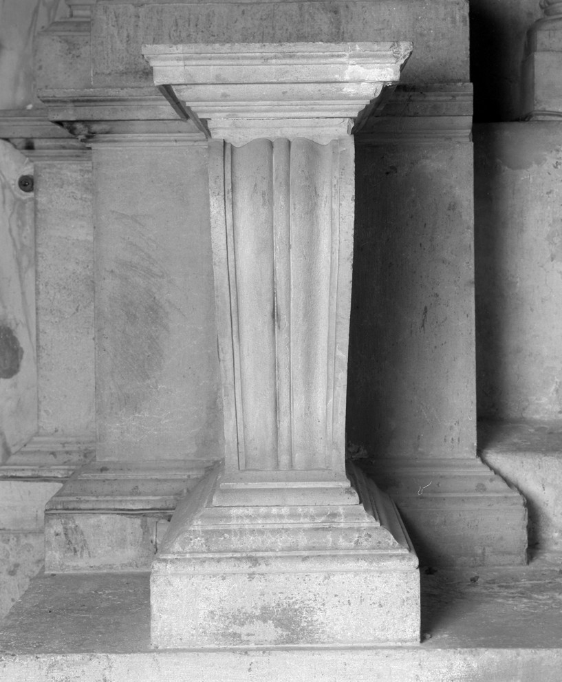mensola, elemento d'insieme - ambito veneto (secc. XVI/ XVII)
