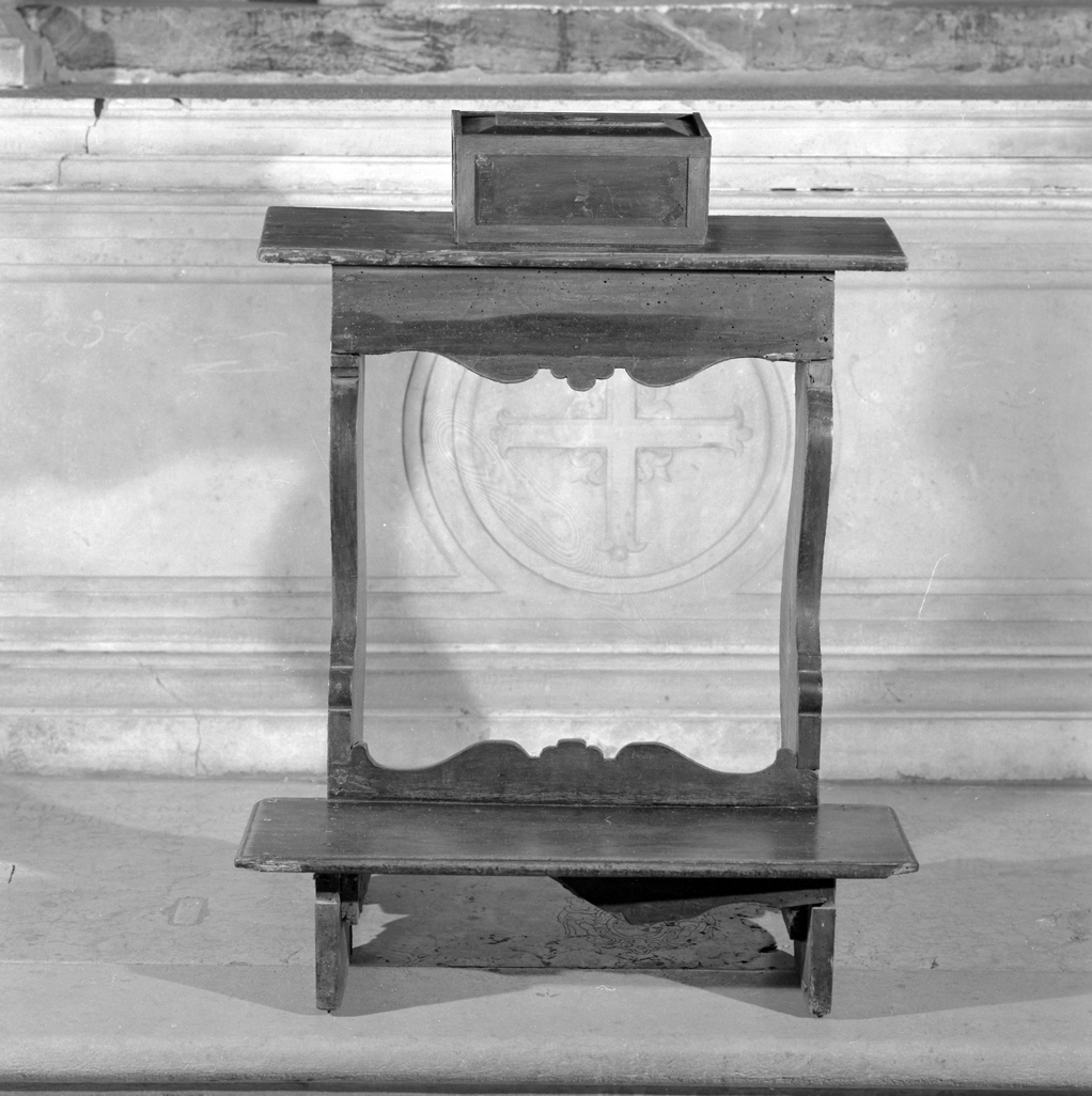 inginocchiatoio - ambito veneto (sec. XVIII)