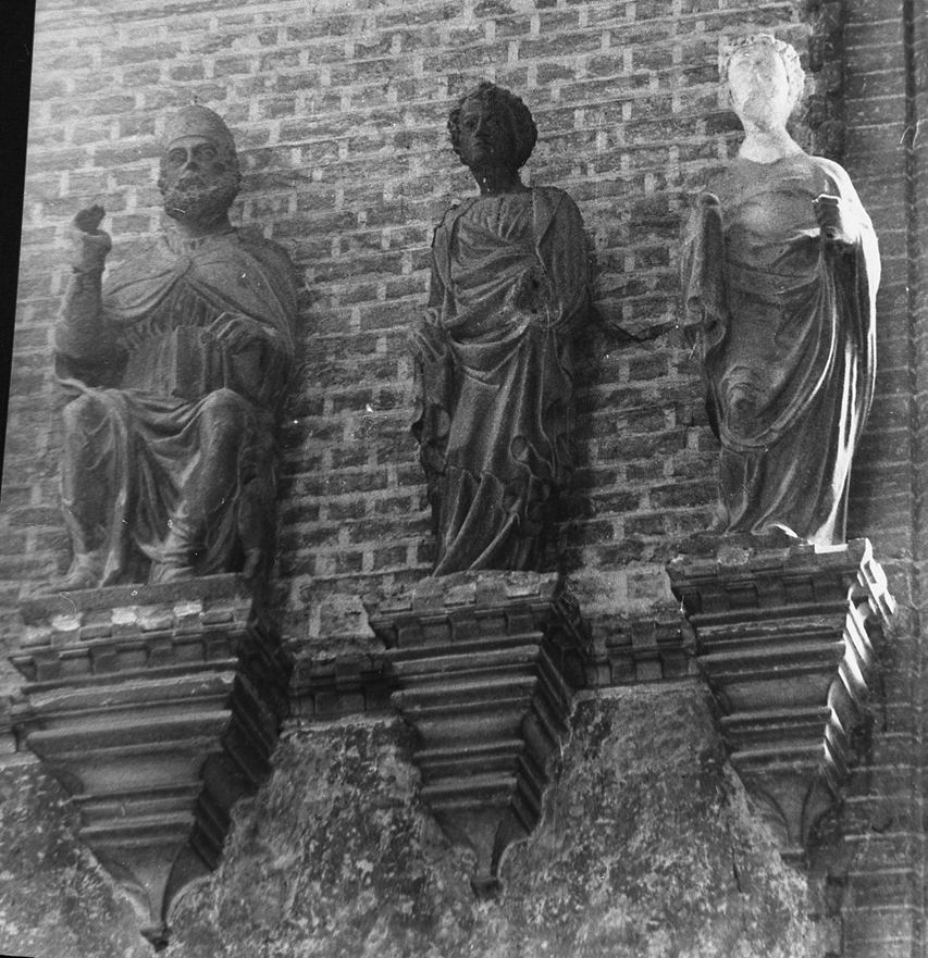 San Pietro (scultura, elemento d'insieme) - ambito veneto (sec. XV)