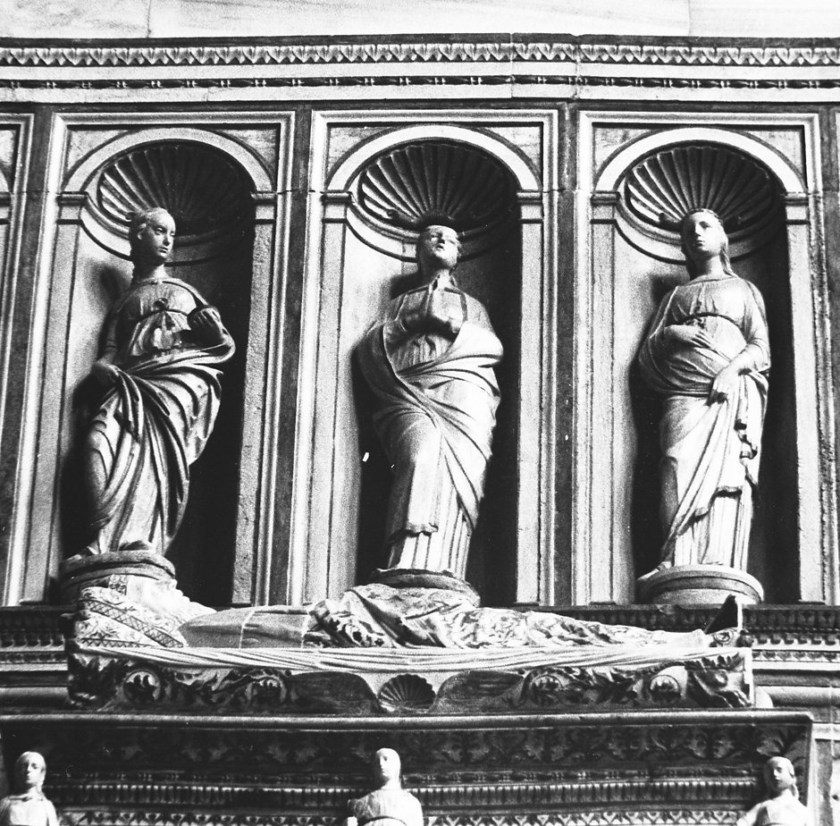 Virtù (scultura, elemento d'insieme) di Rizzo Antonio (sec. XV)