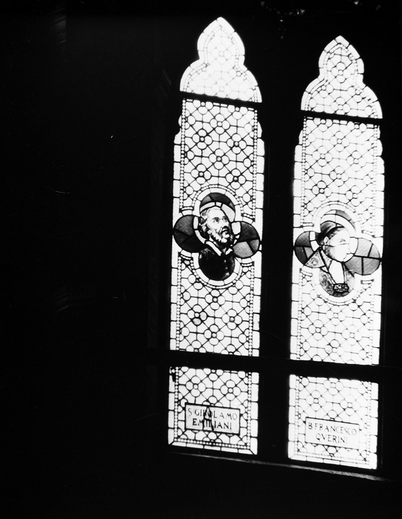 vetrata, insieme di Beltrami Giovanni (sec. XX)