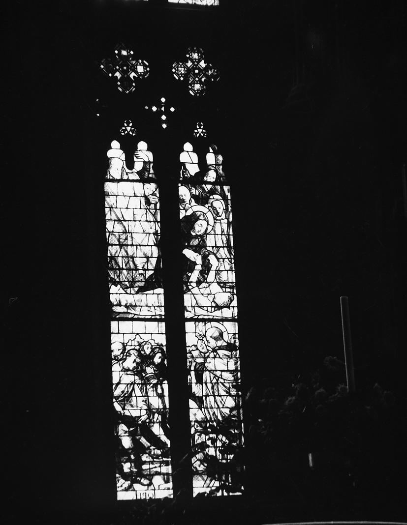 vetrata, elemento d'insieme di Beltrami Giovanni (sec. XX)