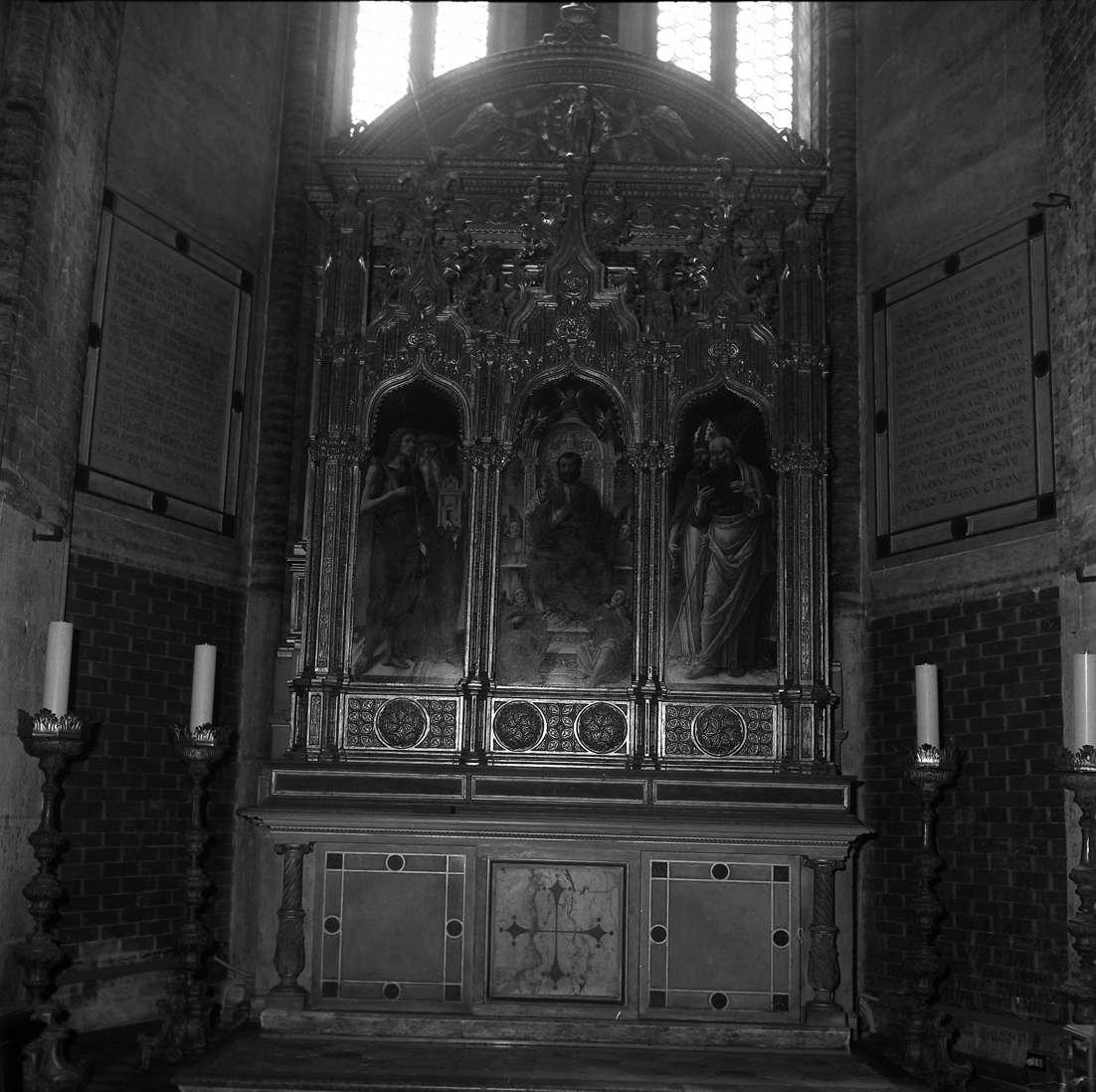 altare, insieme di Ongaro Massimiliano, Cadorin Vincenzo (sec. XX)