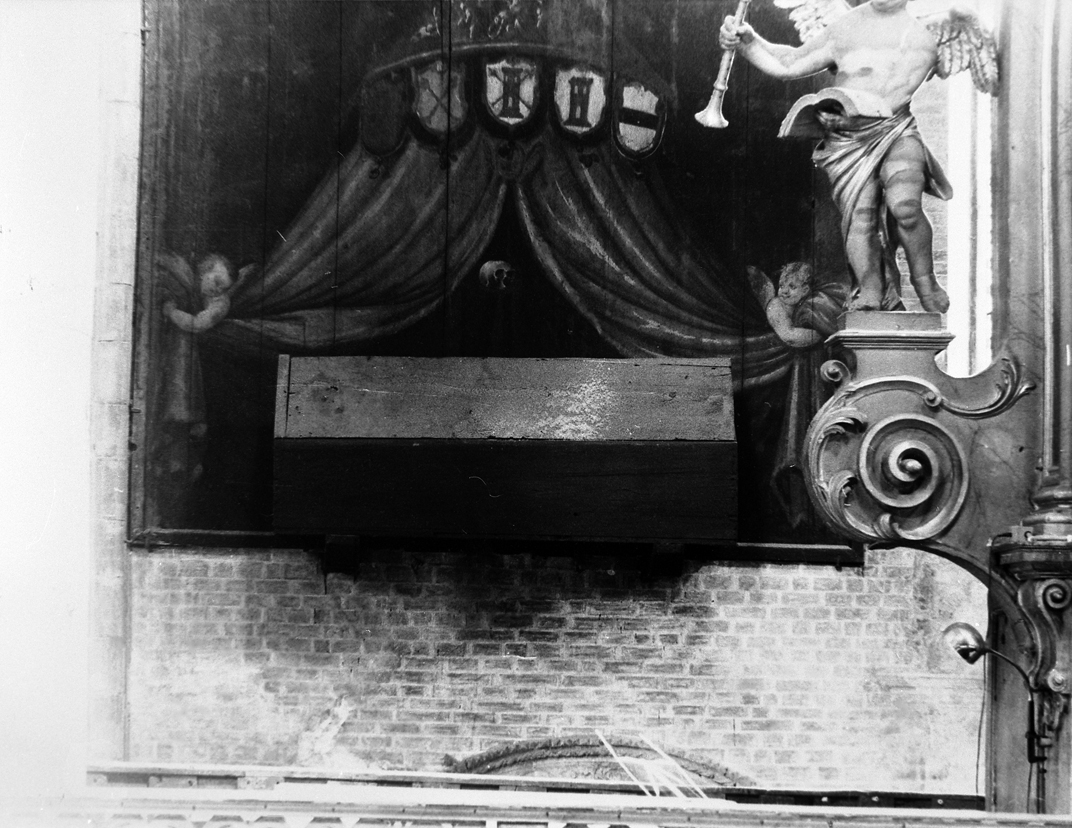 urna - a sarcofago - ambito veneto (sec. XVII)