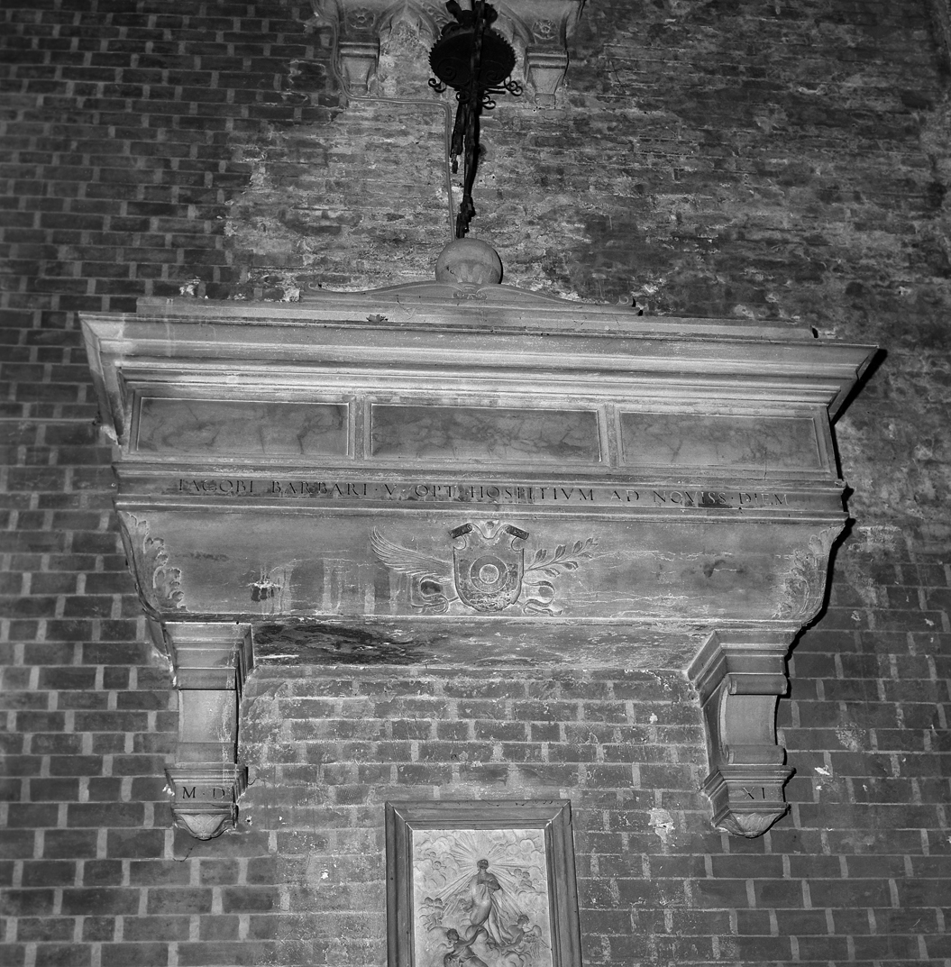 urna cineraria di Lombardo Pietro (maniera) (inizio sec. XVI)