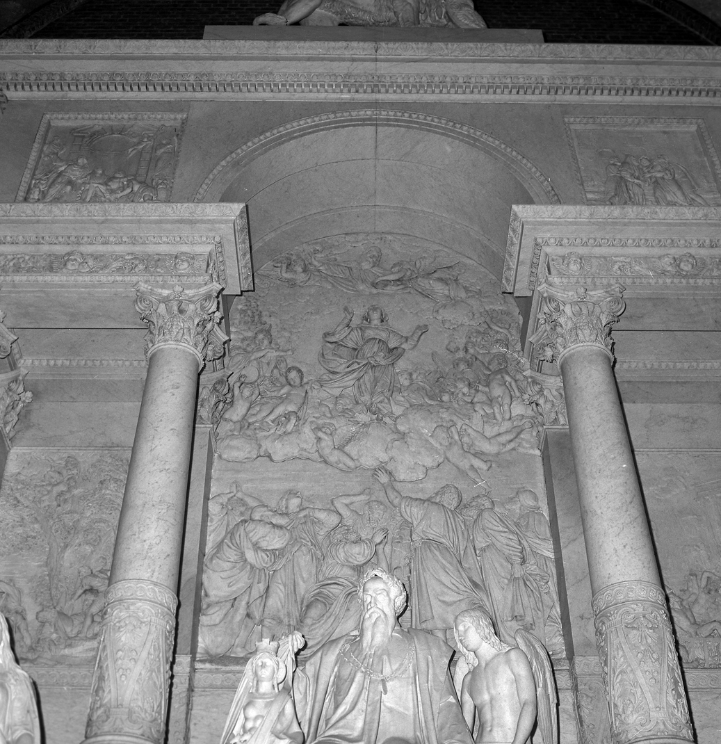assunzione della Madonna (rilievo, elemento d'insieme) di Zandomeneghi Luigi, Zandomeneghi Pietro (sec. XIX)