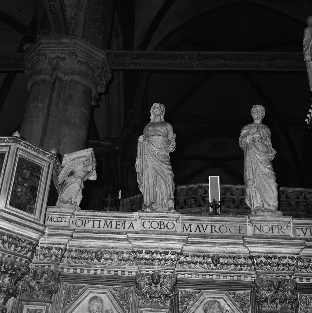 apostolo (scultura, elemento d'insieme) di Lombardo Pietro (bottega) (sec. XV)