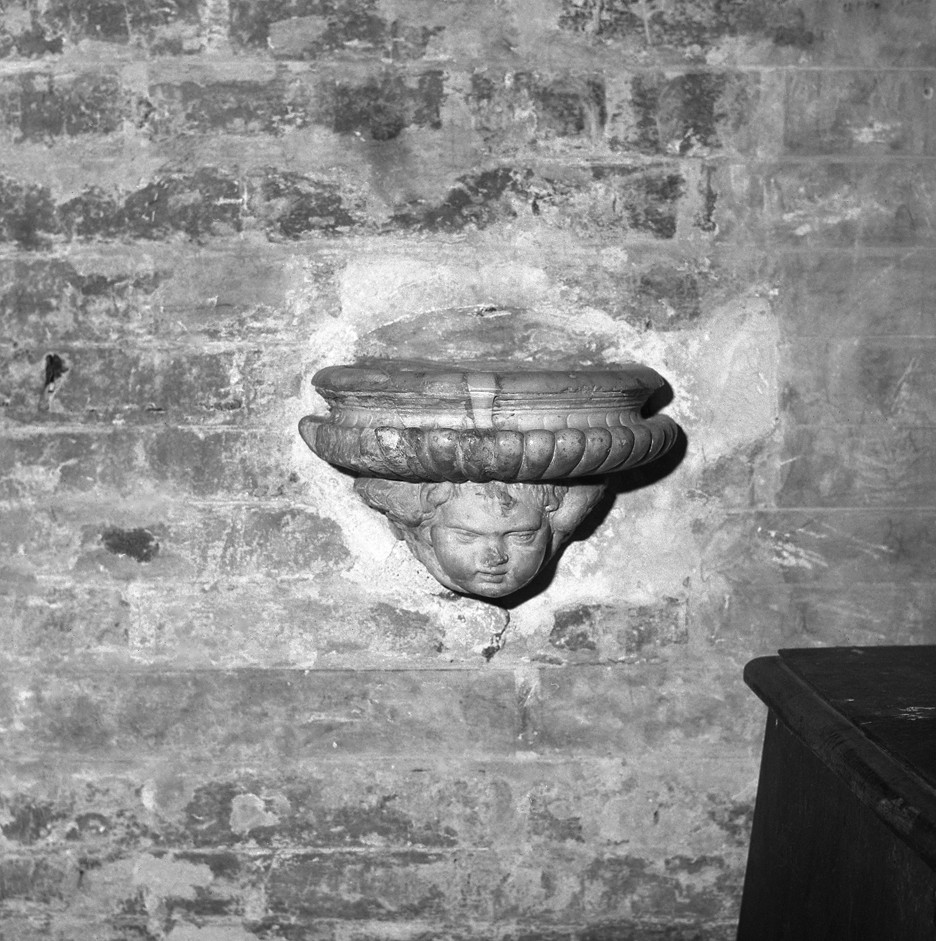 cherubino (acquasantiera da parete) - ambito veneto (secc. XVI/ XVII)