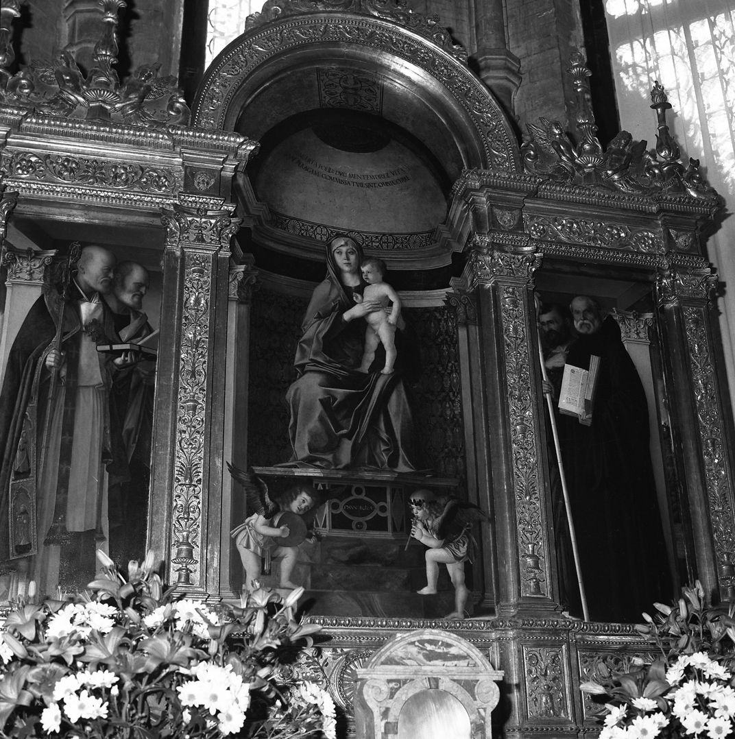 Madonna in trono con Bambino (scomparto di trittico, elemento d'insieme) di Bellini Giovanni detto Giambellino (sec. XV)