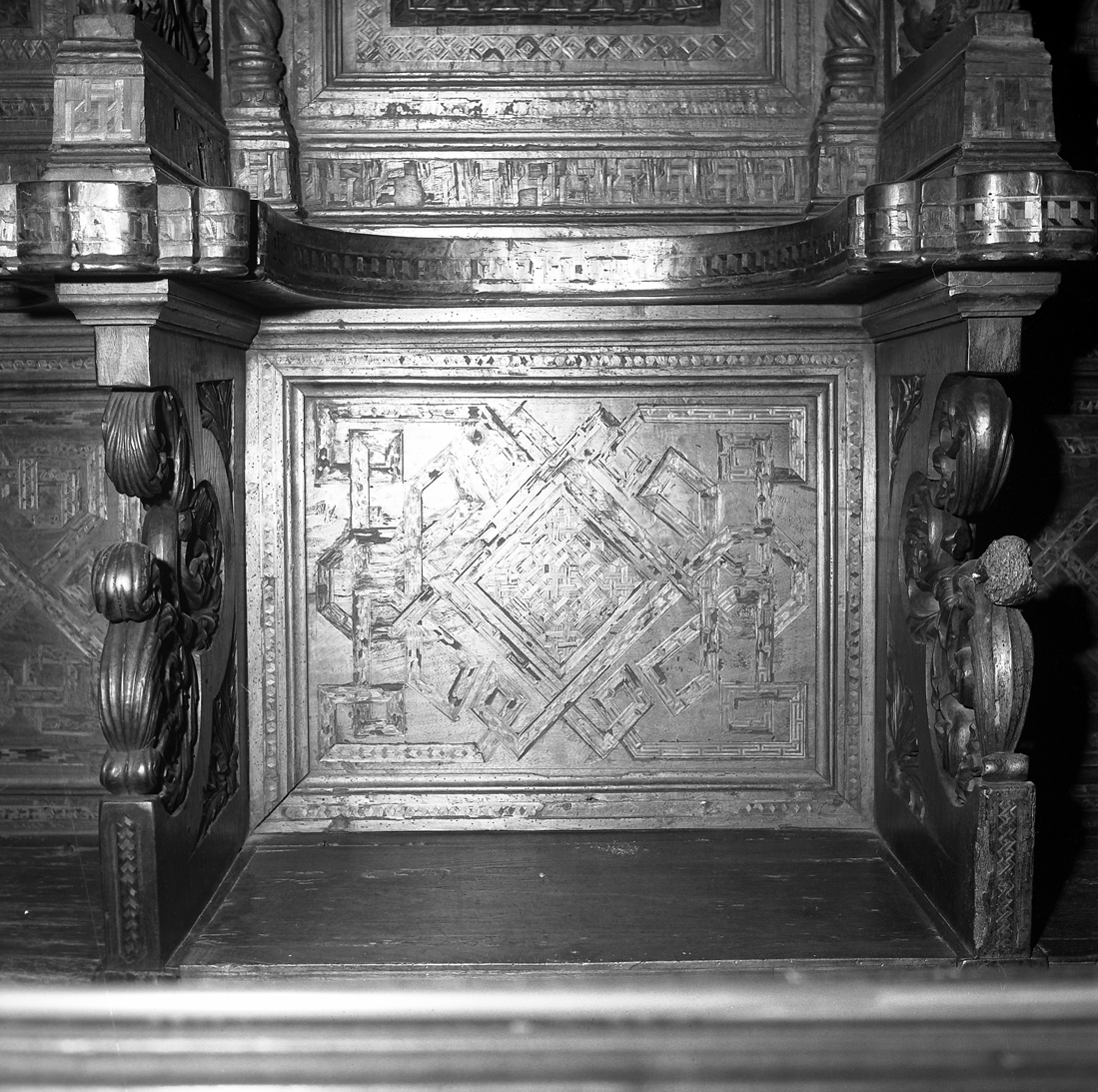 motivi decorativi geometrici (decorazione a intarsio, elemento d'insieme) di Cozzi Marco (sec. XV)