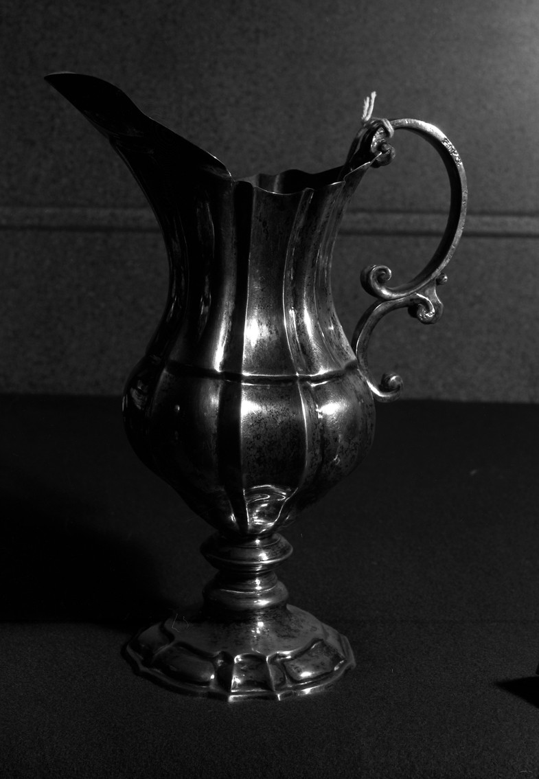 brocca - bottega veneziana (terzo quarto sec. XVII)