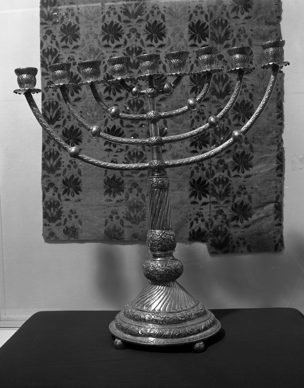 candelabro - manifattura tedesca (metà sec. XIX)