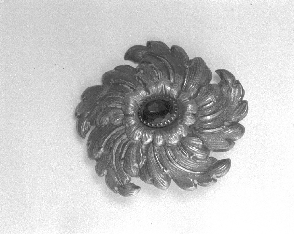 fermaglio di piviale - bottega veneta (sec. XX)